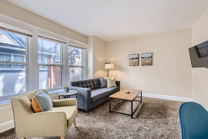Modern Midstay at Downing (D4)
