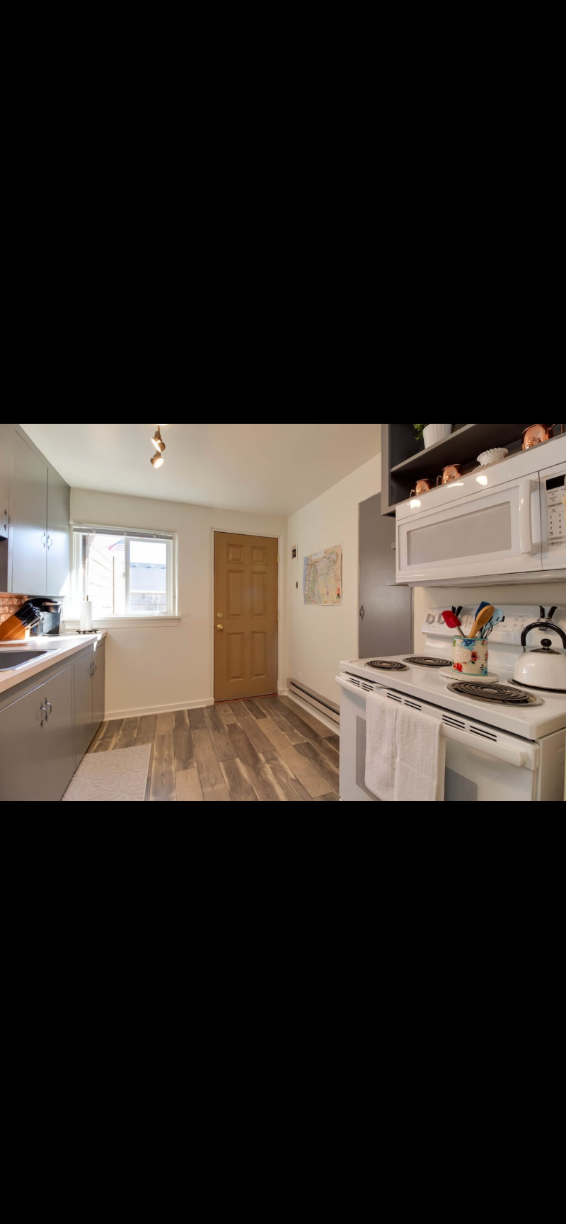 1 bedroom downtown retreat - Photo 6