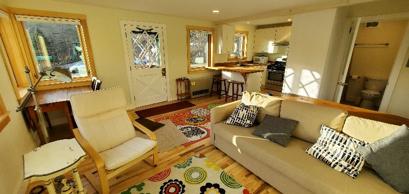 Freshly Remodeled 1 Bedroom Apartment in Berlin, Vermont - Photo 12