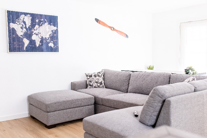 Quiet 2 bed 1.5 townhome washer drier and gargae (Pilots Lounge) - Photo 4