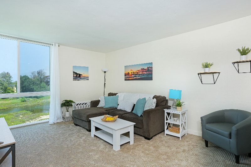 Resort Amenities - 1BR - SeaWorld - Parking - W/D - Photo 2
