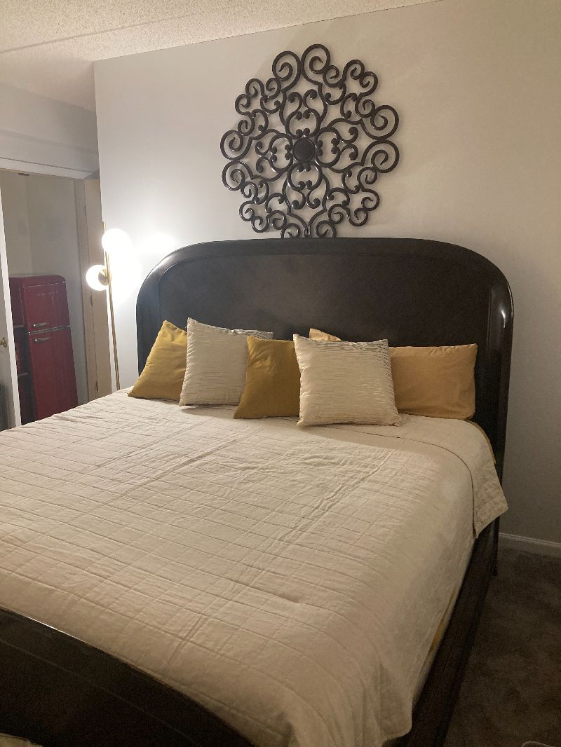 2 Bedroom - Cat Friendly - No Cleaning Fee - Photo 2