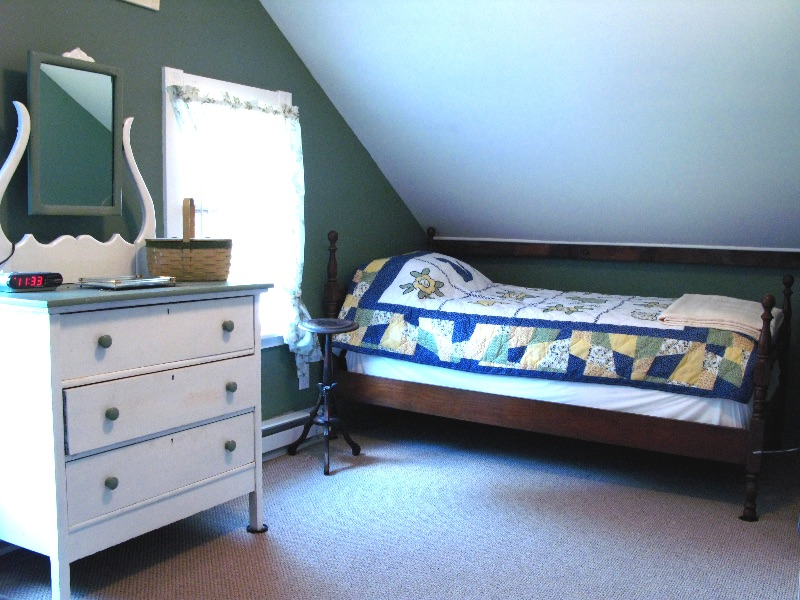The Little Red House - Photo 10