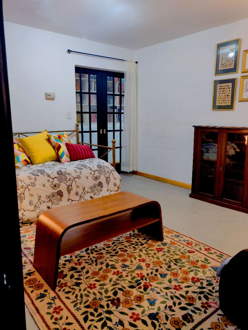 Unique Loft, Huge Space, 2 Stops to Manhattan for Work & Life - Photo 10