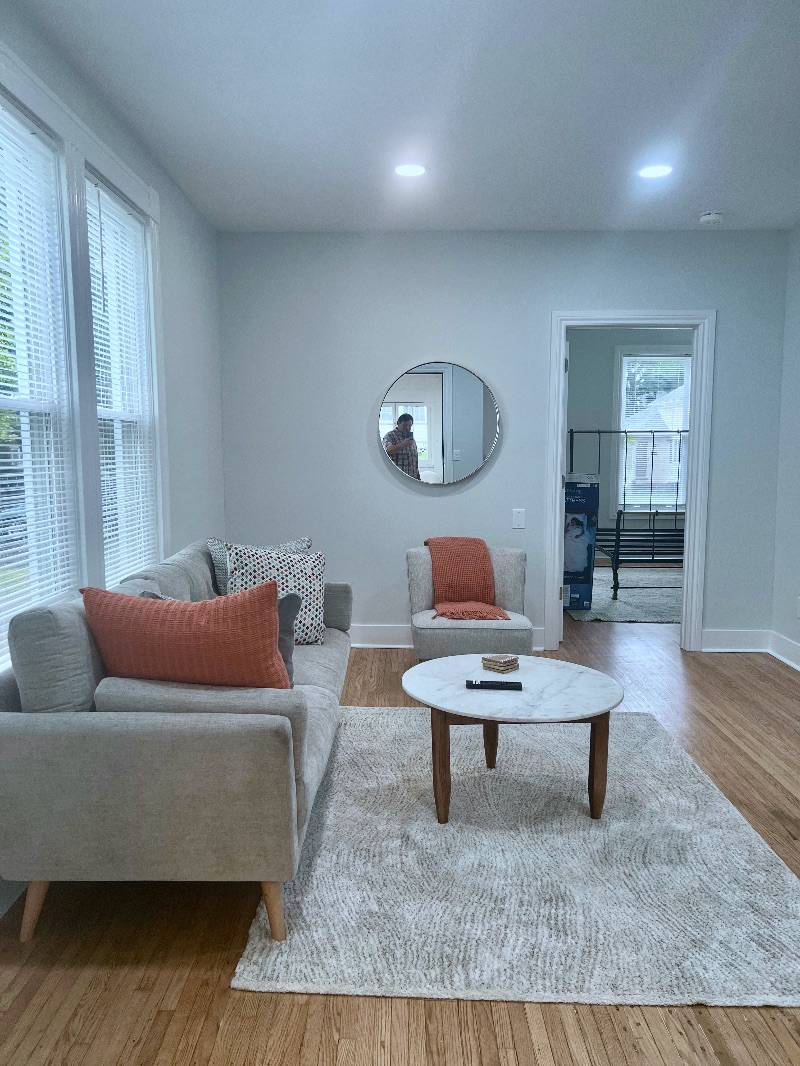 SouthWedge beautifully renovated and furnished Victorian half House - Photo 4