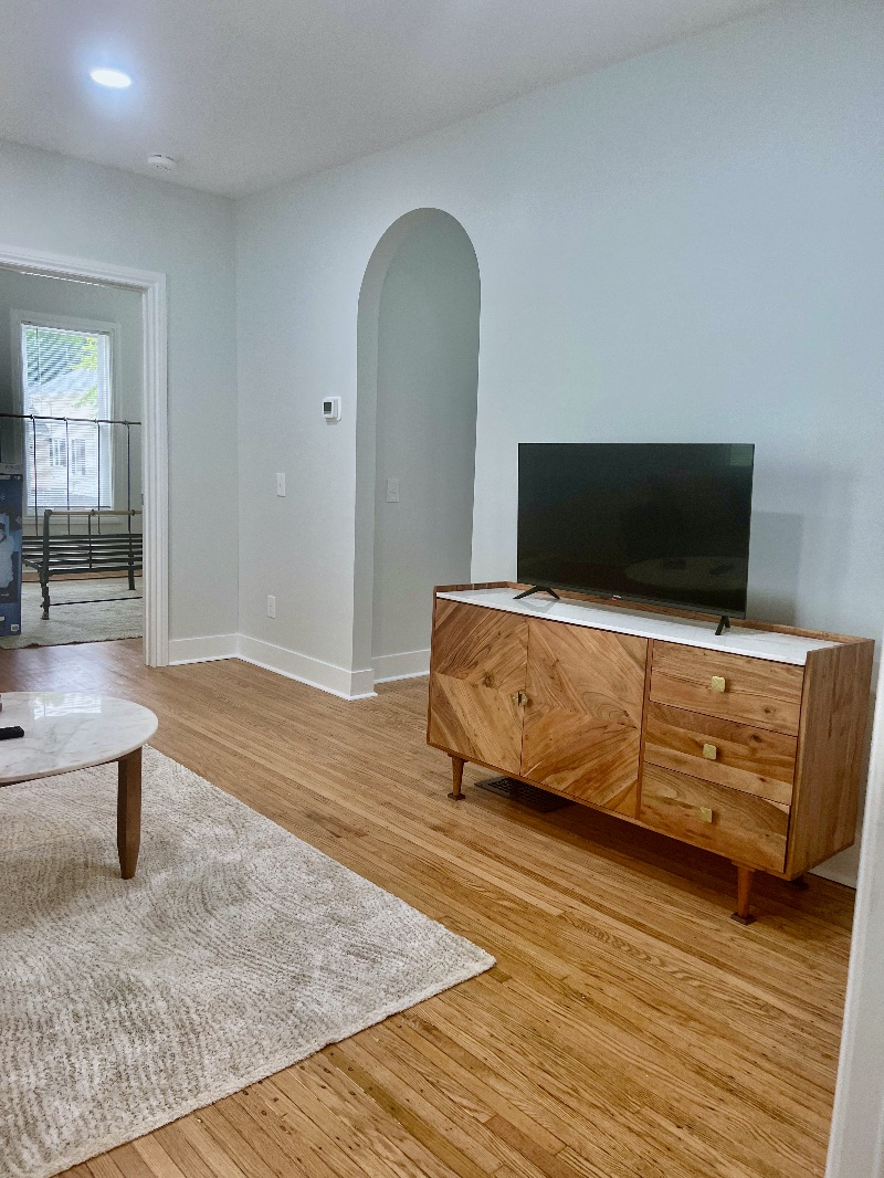 SouthWedge beautifully renovated and furnished Victorian half House - Photo 9