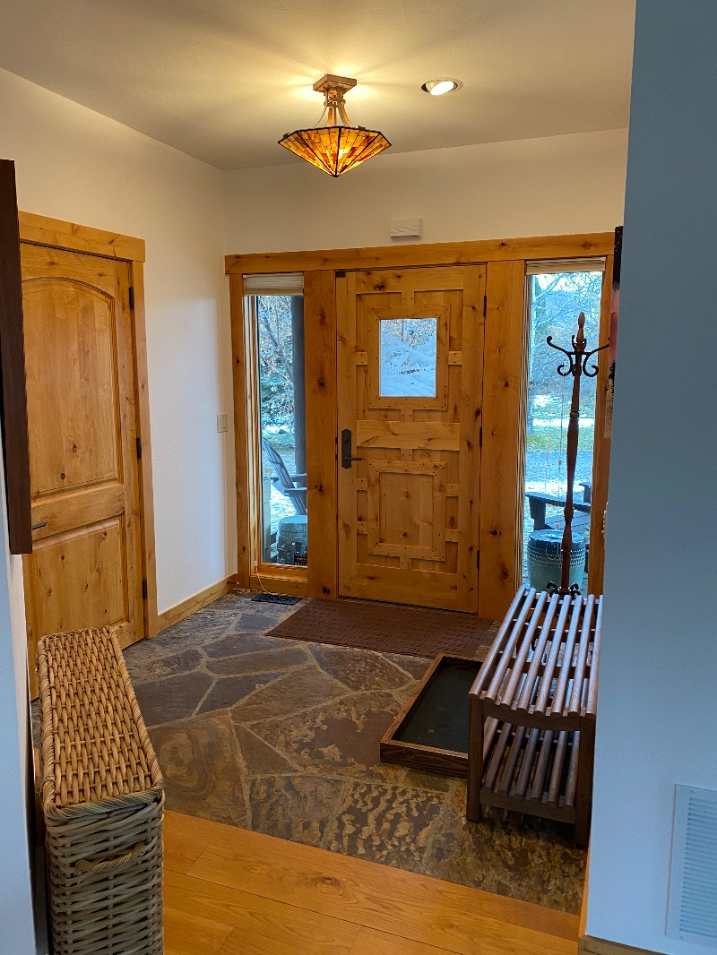 Gorgeous private coach house in Jackson - Photo 3