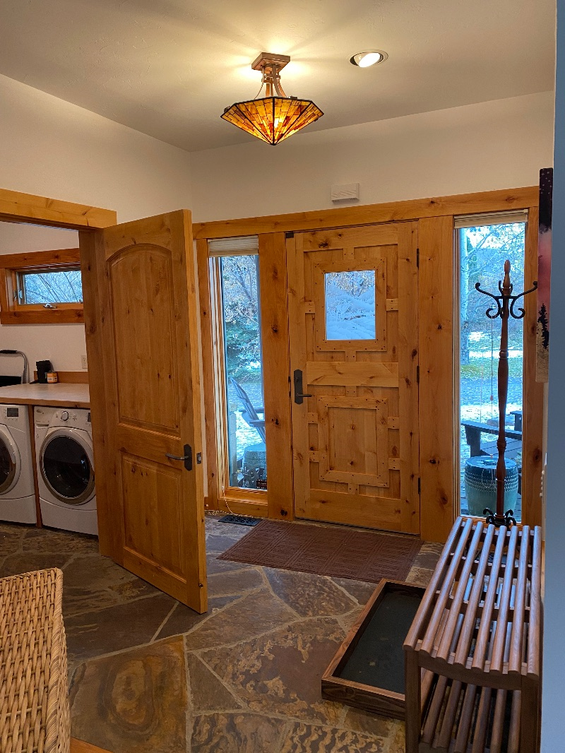 Gorgeous private coach house in Jackson - Photo 2