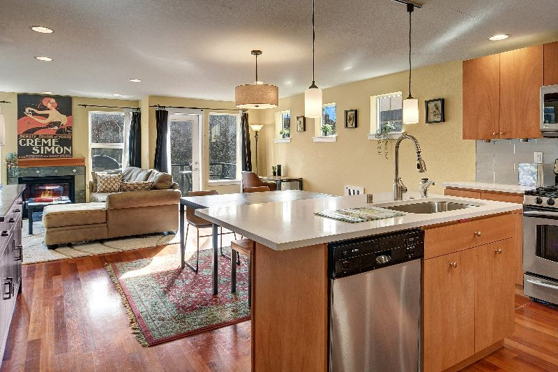 West Seattle Alaska Junction Entire Townhouse w/Garage | Furnished Finder