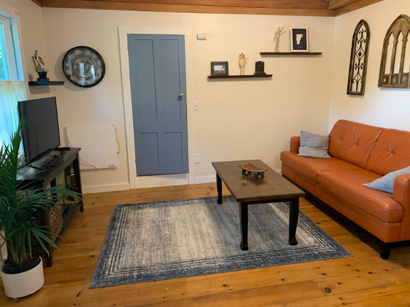 Beautiful, extra large one bedroom unit - close to hospitals - Photo 4