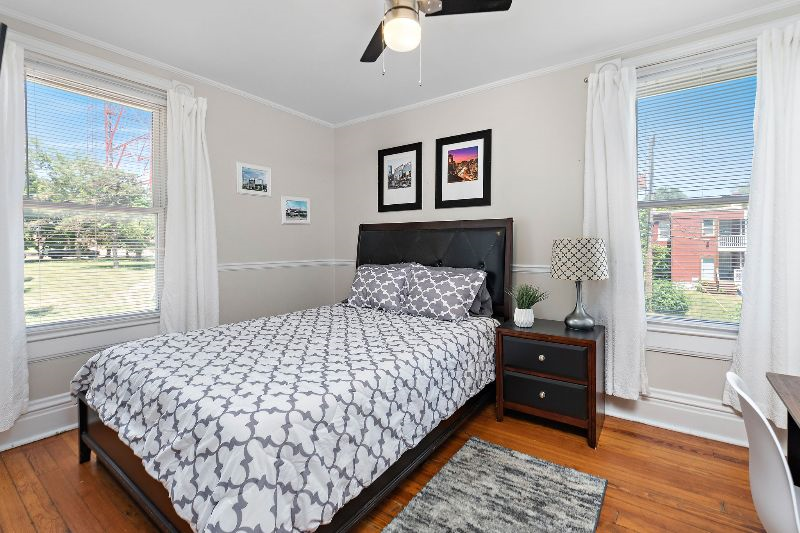KC Favs Room - Intern Friendly