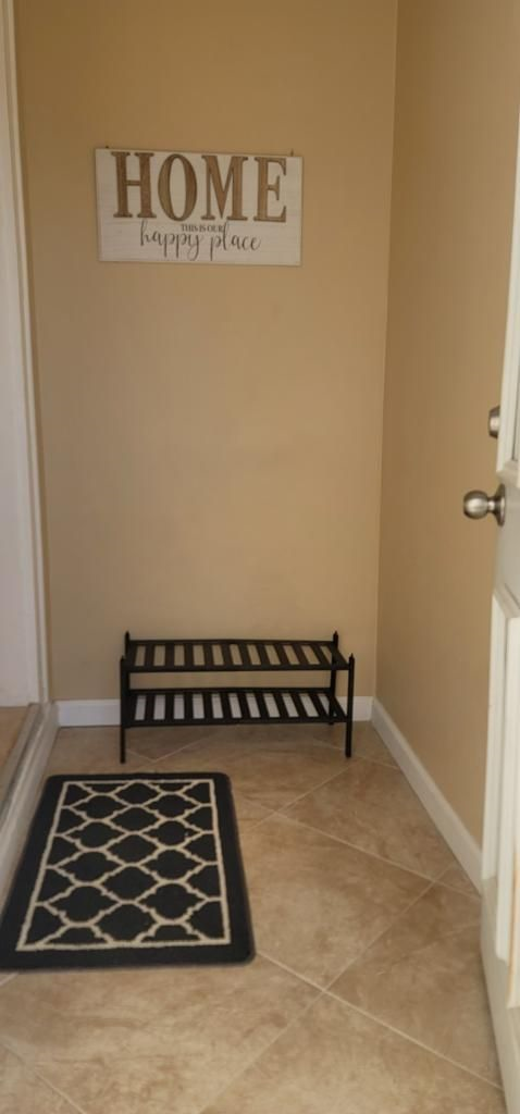 Cozy and Quiet Home Near to NYC! - Photo 8