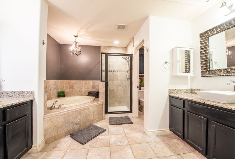 South Austin 3 Bedroom Home Unit B - Photo 9