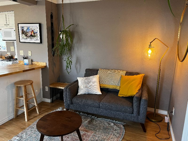Private, bright, clean home near Main St. - Photo 10