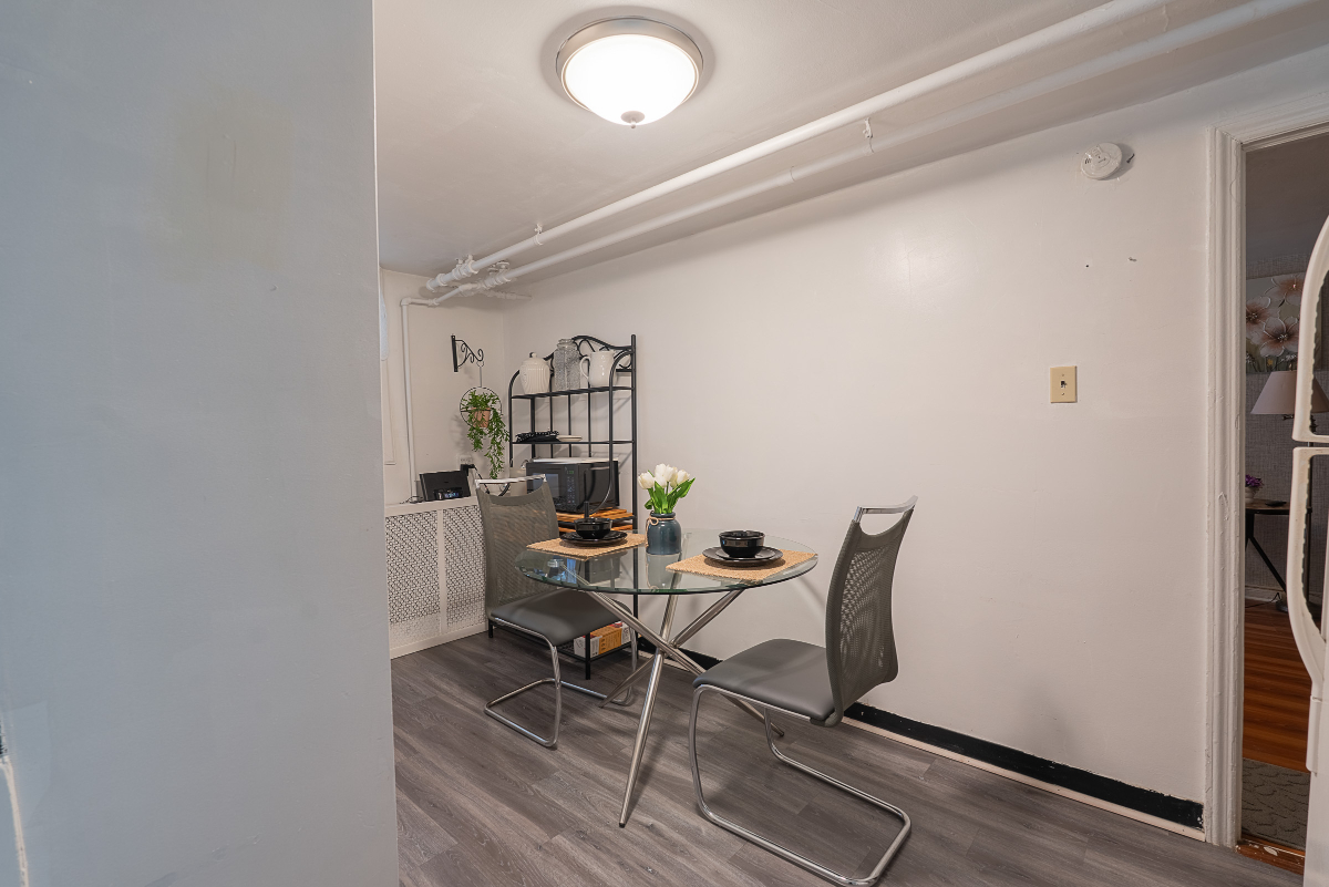Fully Furnished Brooklyn 1BR Near Hospitals & Transit - Photo 12