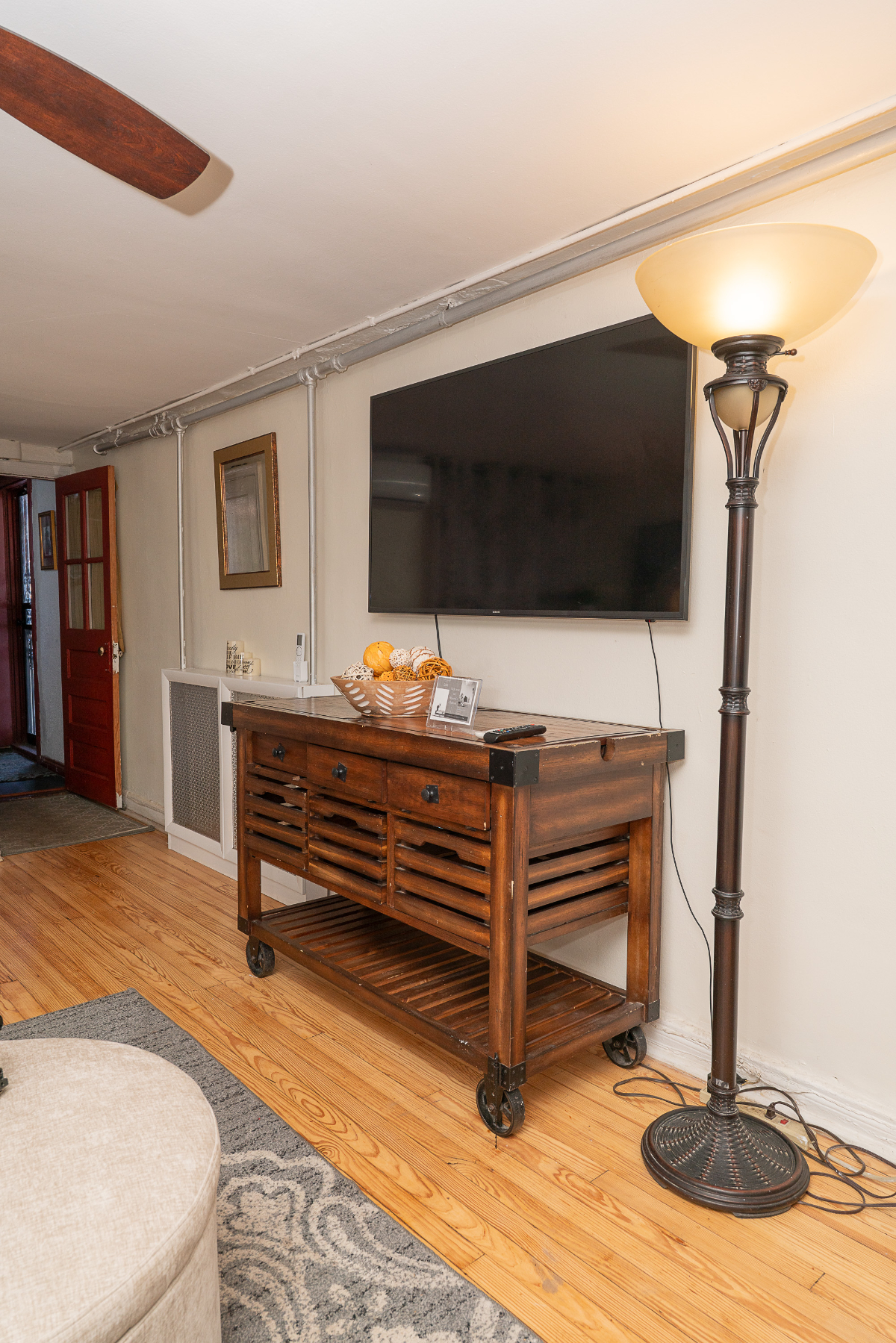 Fully Furnished Brooklyn 1BR Near Hospitals & Transit - Photo 6