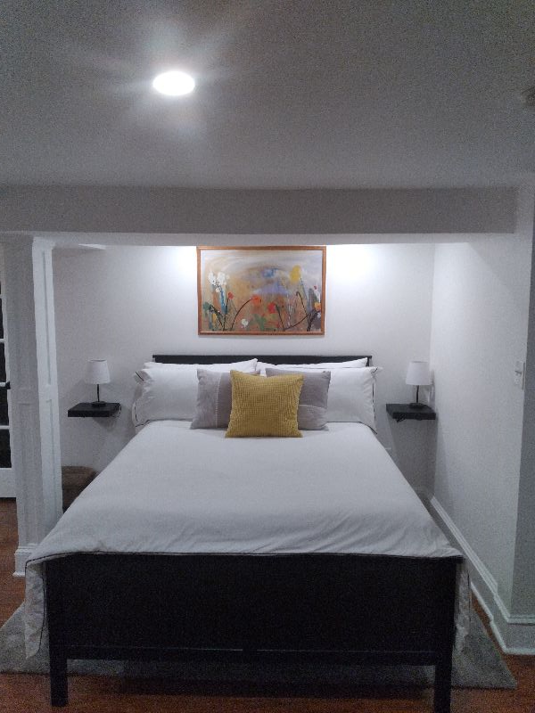 Charming Basement Studio - Photo 7