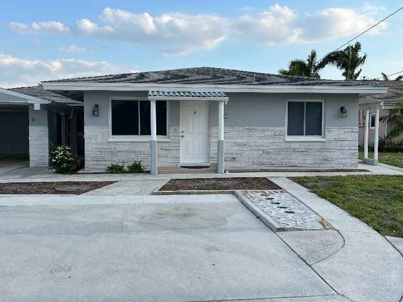2 BED 1 BATH 1000 SQ FT