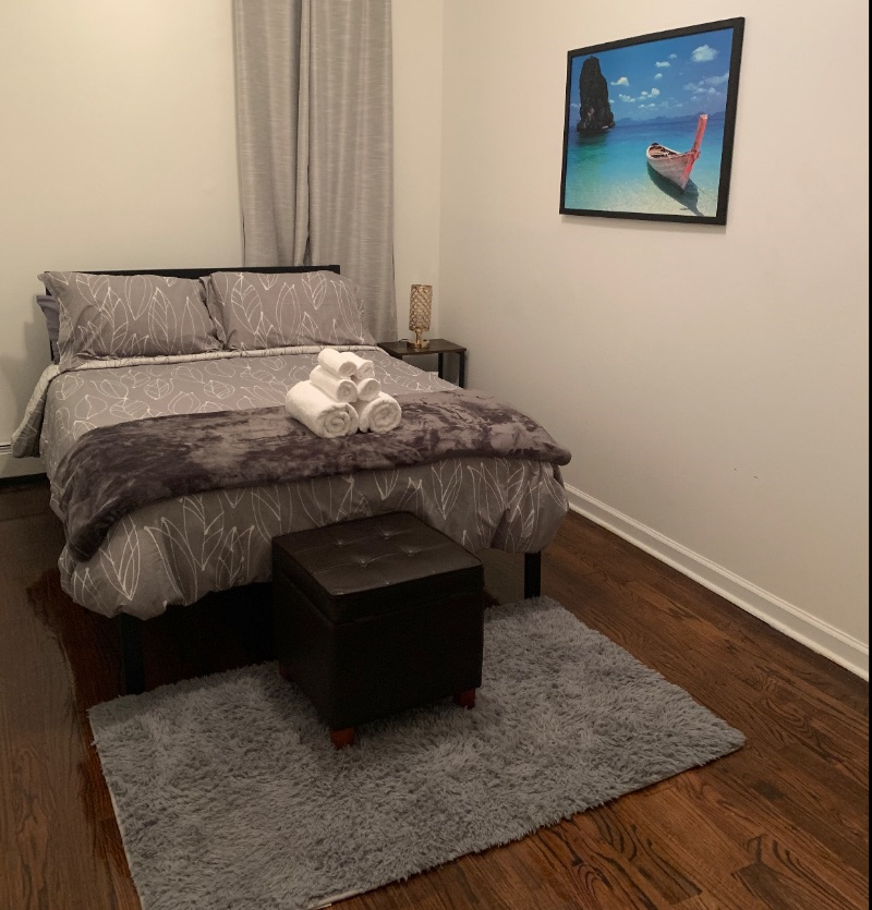 Charming One Bedroom Apartment with Work Space in Bushwick - Photo 7
