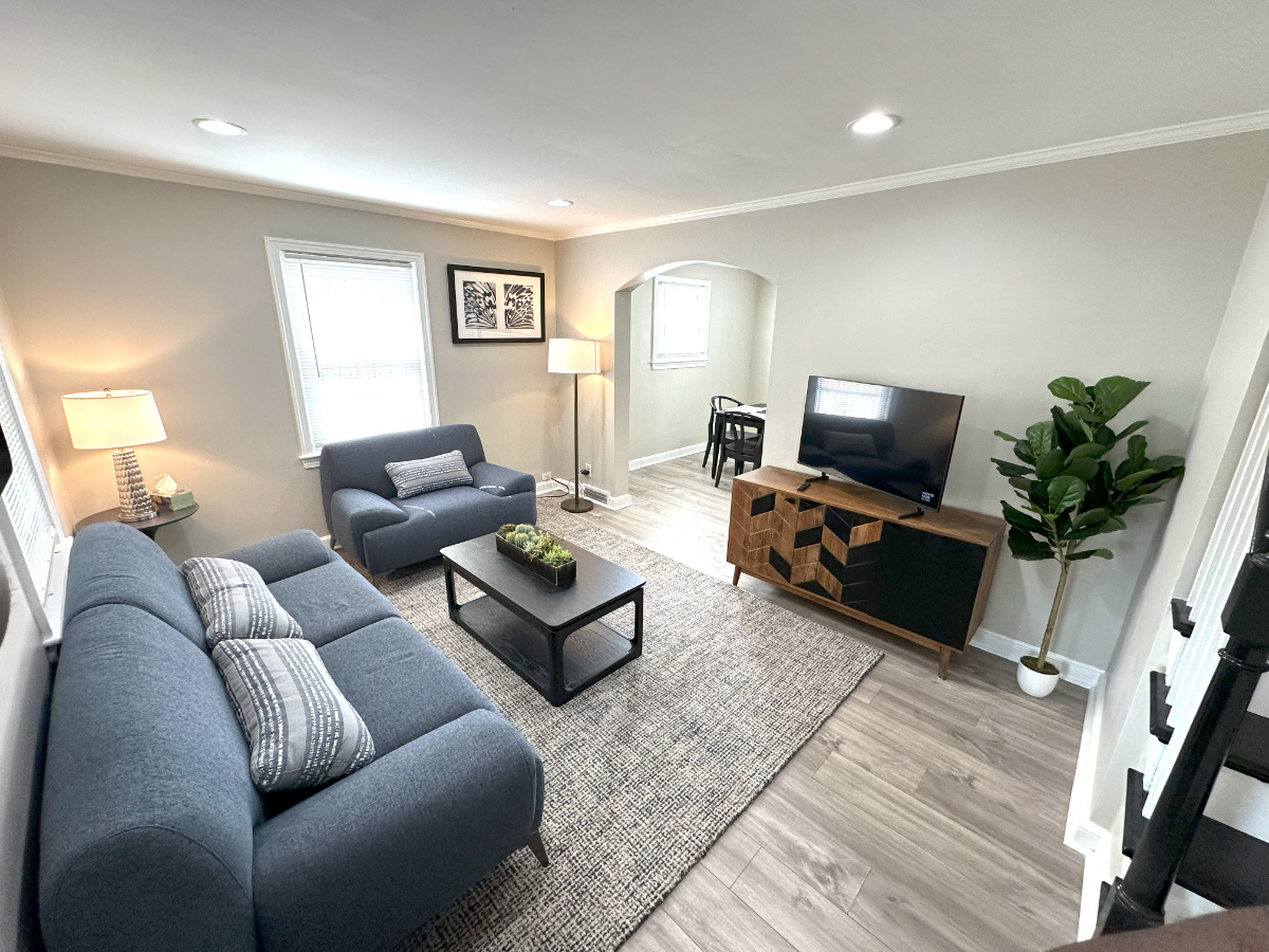 Turnkey, Cozy, Family & Pet Friendly 3B2B Home with All-Inclusive Amenities - Photo 2