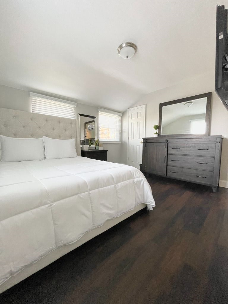 Modern DC Rowhome  Perfect for Long-Term Stays - Photo 11