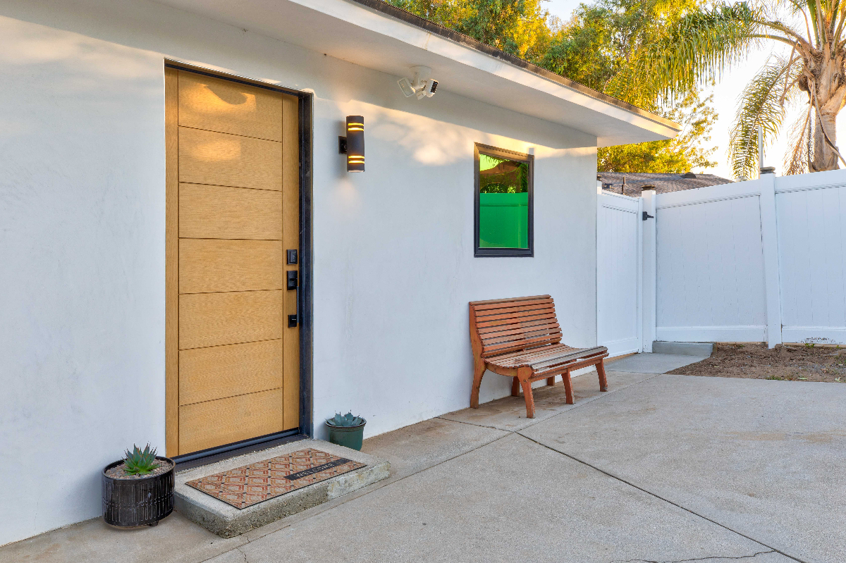 The Equine Abode Modern Horse Property Studio near Nature Trails Pets Welcome - Photo 3