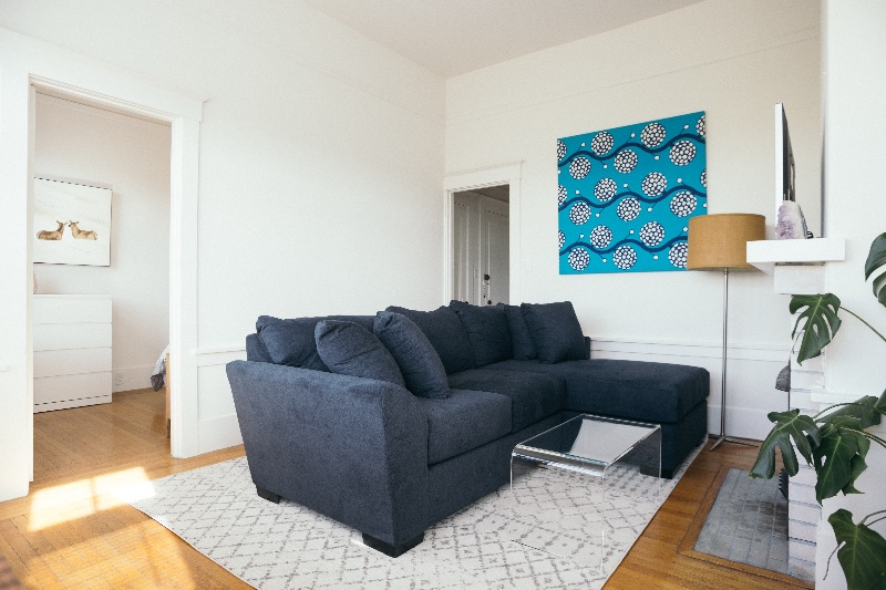 Beautiful One Bedroom Apartment in Desirable Location - Photo 1