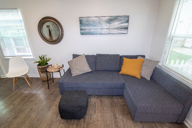 Cute and clean cottage in Pacific Beach - Photo 4