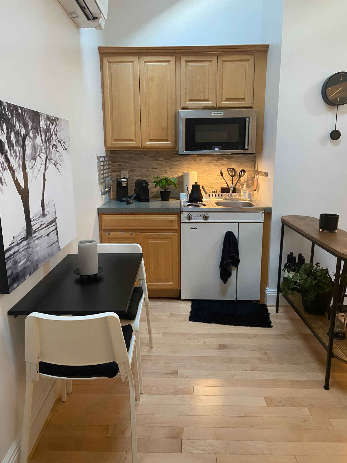 Bright Airy Studio Near Downtown with Access to Trails - Photo 5