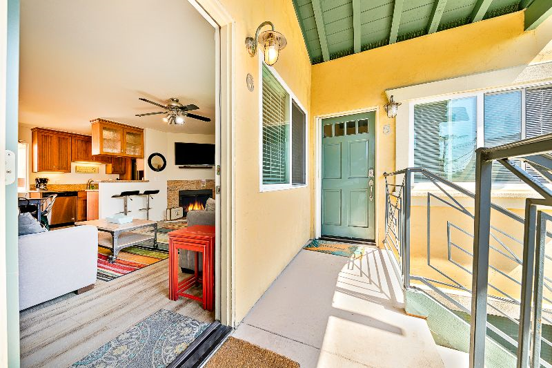 Ocean Beach Bliss this 2BD/1BTH Condo with Parking is One Block to Beach - Photo 4