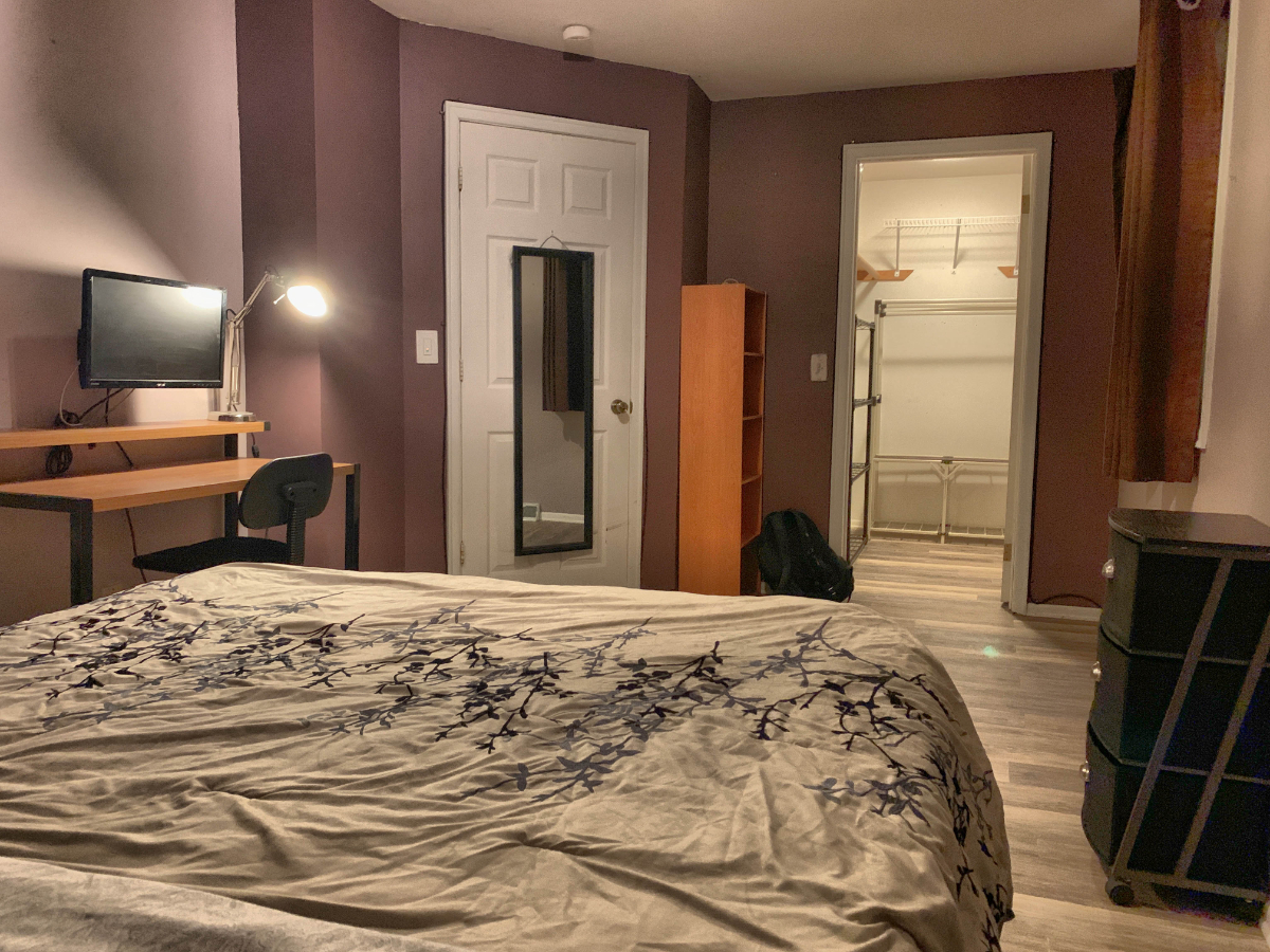 Executive Furnished Rooms - Ideal for PhDs, Nurses, & Engineers - Quiet & All-Inclusive - Photo 2