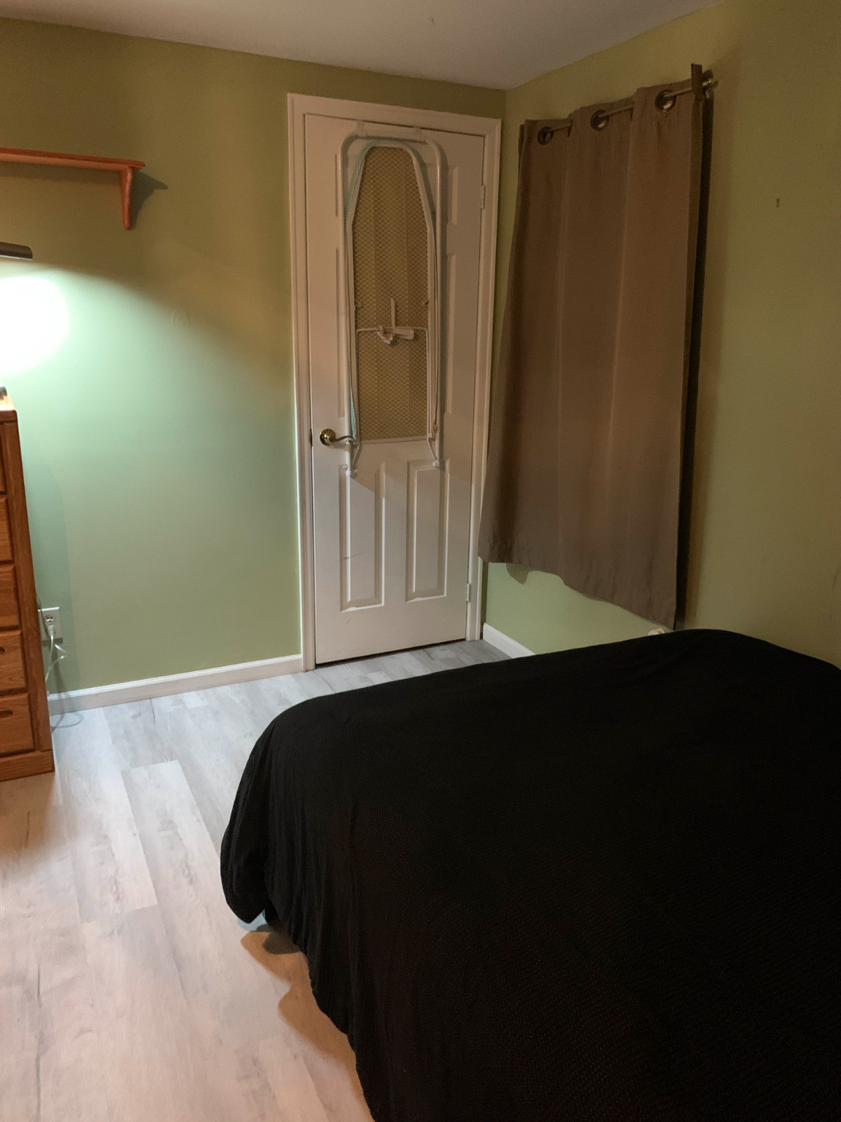 Executive Furnished Rooms - Ideal for PhDs, Nurses, & Engineers - Quiet & All-Inclusive - Photo 4