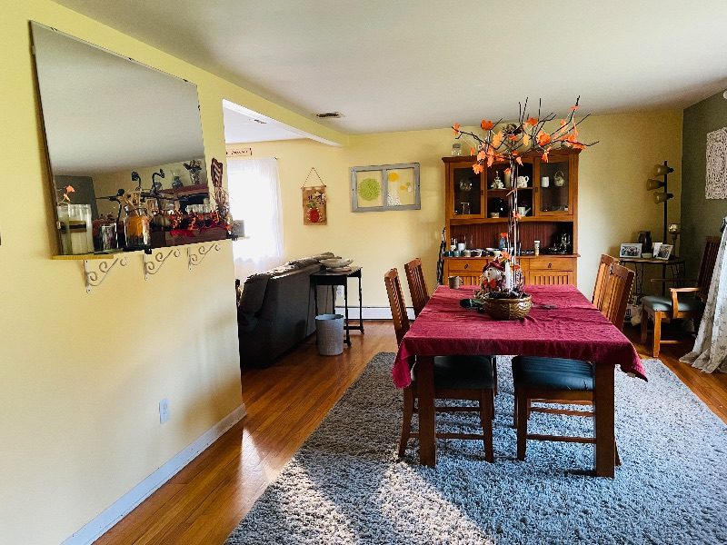 Private Bedroom, central location, quiet neighborhood - Photo 12