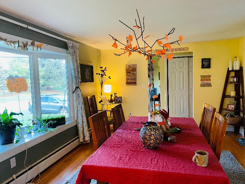 Private Bedroom, central location, quiet neighborhood - Photo 11