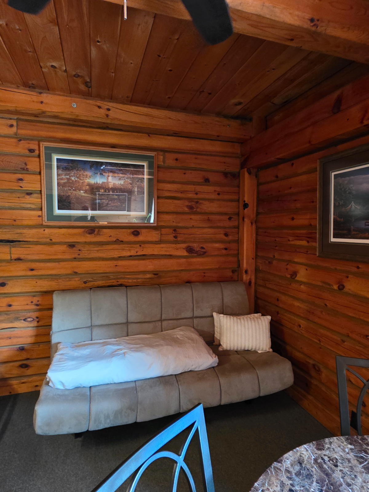 Moose Room - Private Furnished Bedrooms with Shared Cabin Amenities - Photo 6