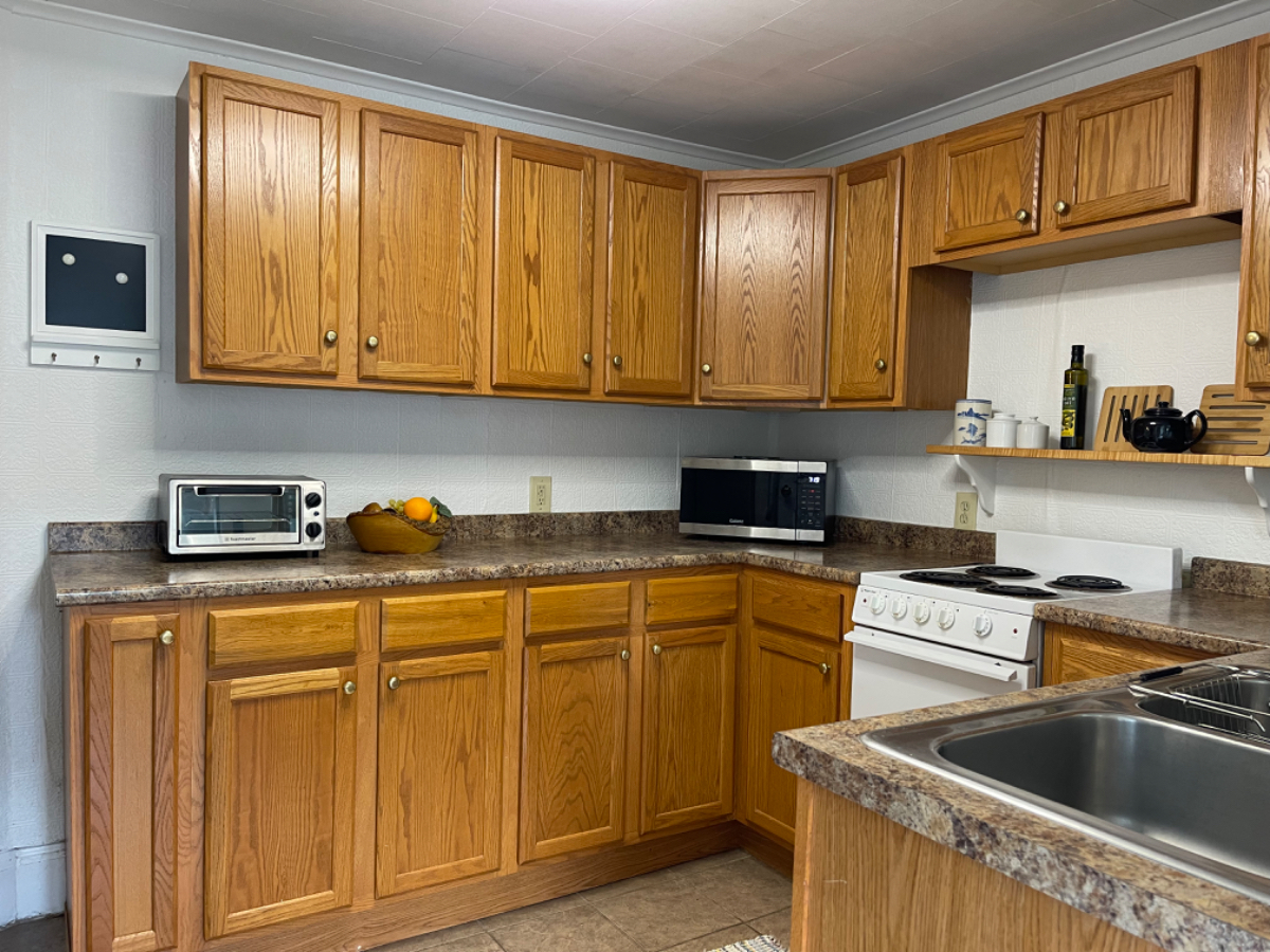 Downtown Walkable One Bedroom - Photo 4