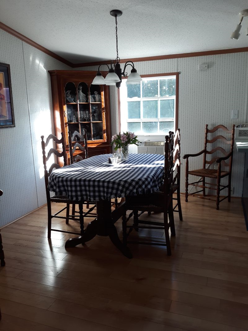 1 bed/1 bath home - Photo 6