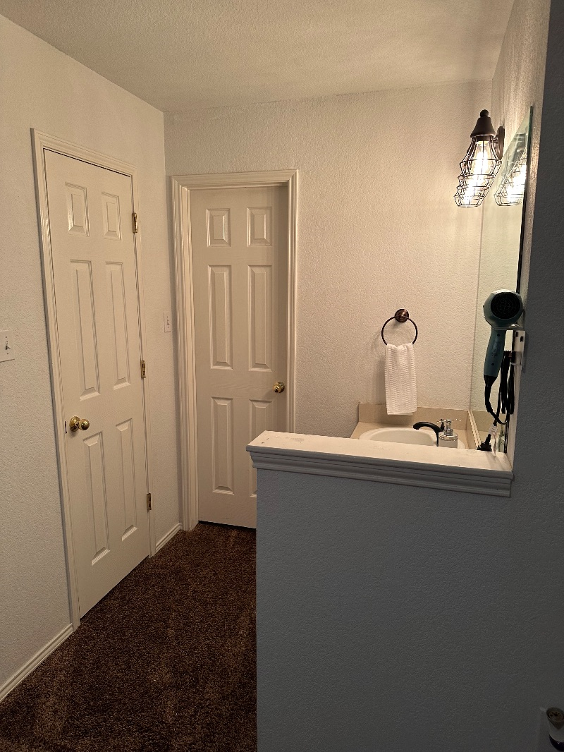 Cozy Westside Cleburne with Modern Touches - Photo 12
