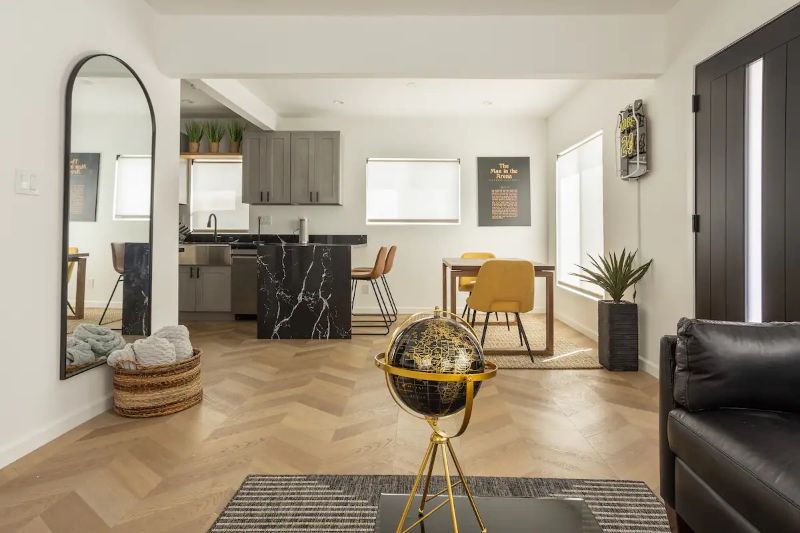 1 bed 1 bath bungalow - Photo 4