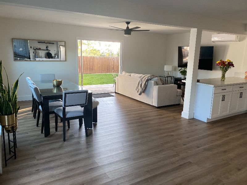 Centrally located, newly renovated. Unit 1 - Photo 6