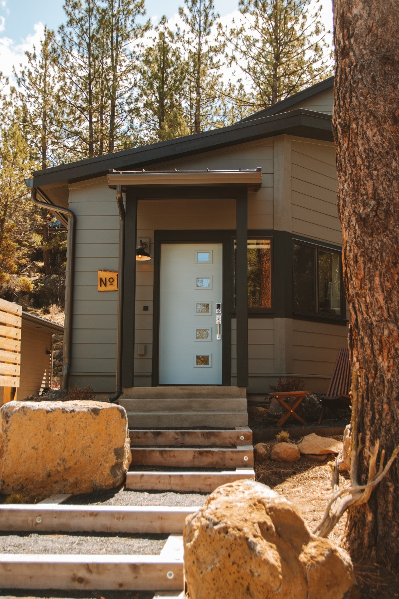 Location is everything - Private ADU Cottage centrally placed near Old Mill and the Deschutes River Trail - Photo 2