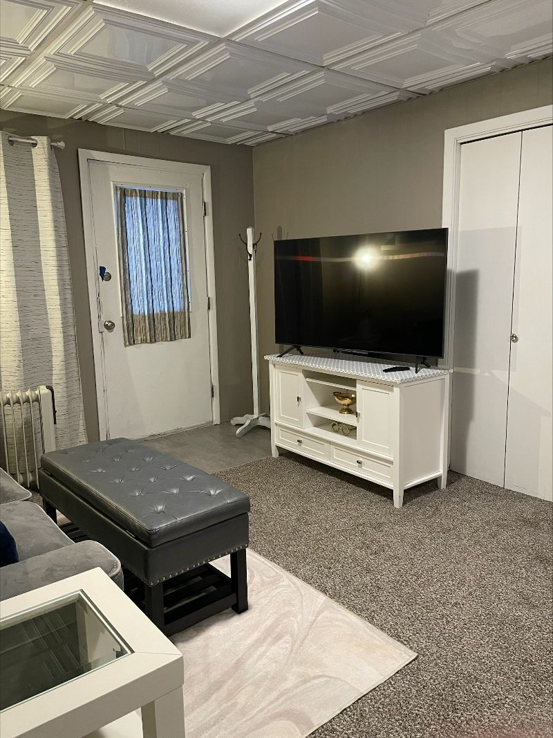 1 Bedroom Fully Furnished Cottage Style Apartment - Photo 4