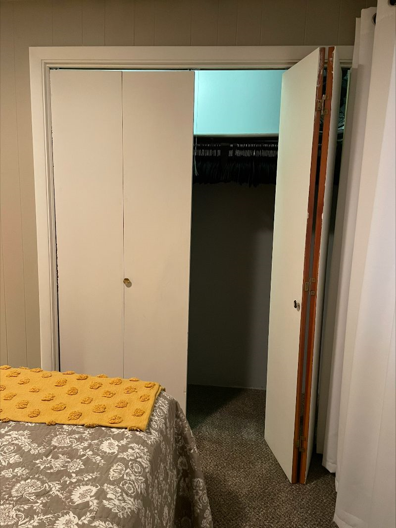 1 Bedroom Fully Furnished Cottage Style Apartment - Photo 11