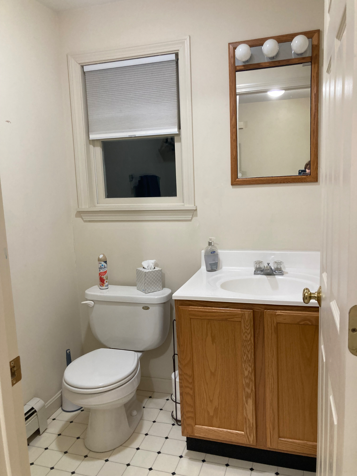 Spacious 1 bedroom - Photo 7