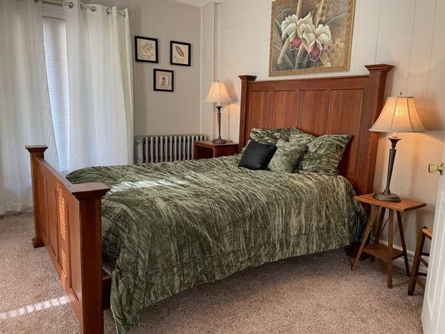 Cozy quaint 2 bedroom Close to hospital  Downtown - Photo 11