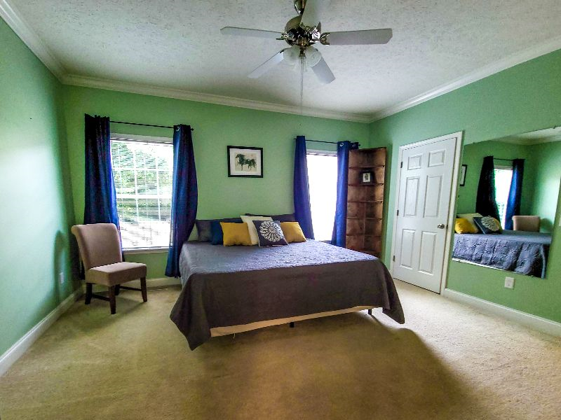 3/2 Spacious, Full Home in East Asheville- 9 minutes from Mission Hospital - Photo 2