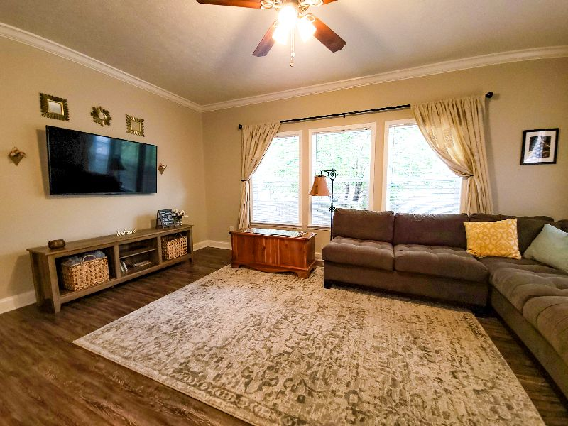 3/2 Spacious, Full Home in East Asheville- 9 minutes from Mission Hospital - Photo 5