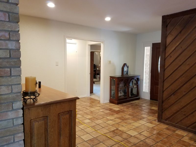Plano Room with Shared shower or private Bathroom, Kitchen, Living Room, close to hospital, attracti - Photo 4
