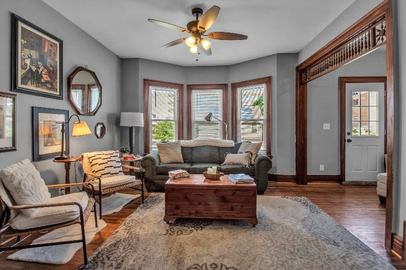 Furnished 3BR Near Medical Campus, Walk to Roswell Park & Buffalo General - Photo 2