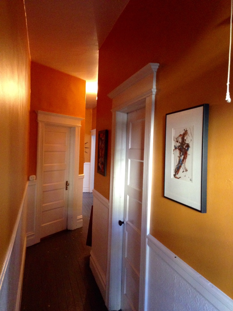 One Bedroom Available in 2 BR Mission Apt. - Photo 6